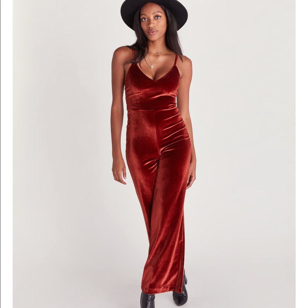 Shades of Rose Red Velvet Jumper